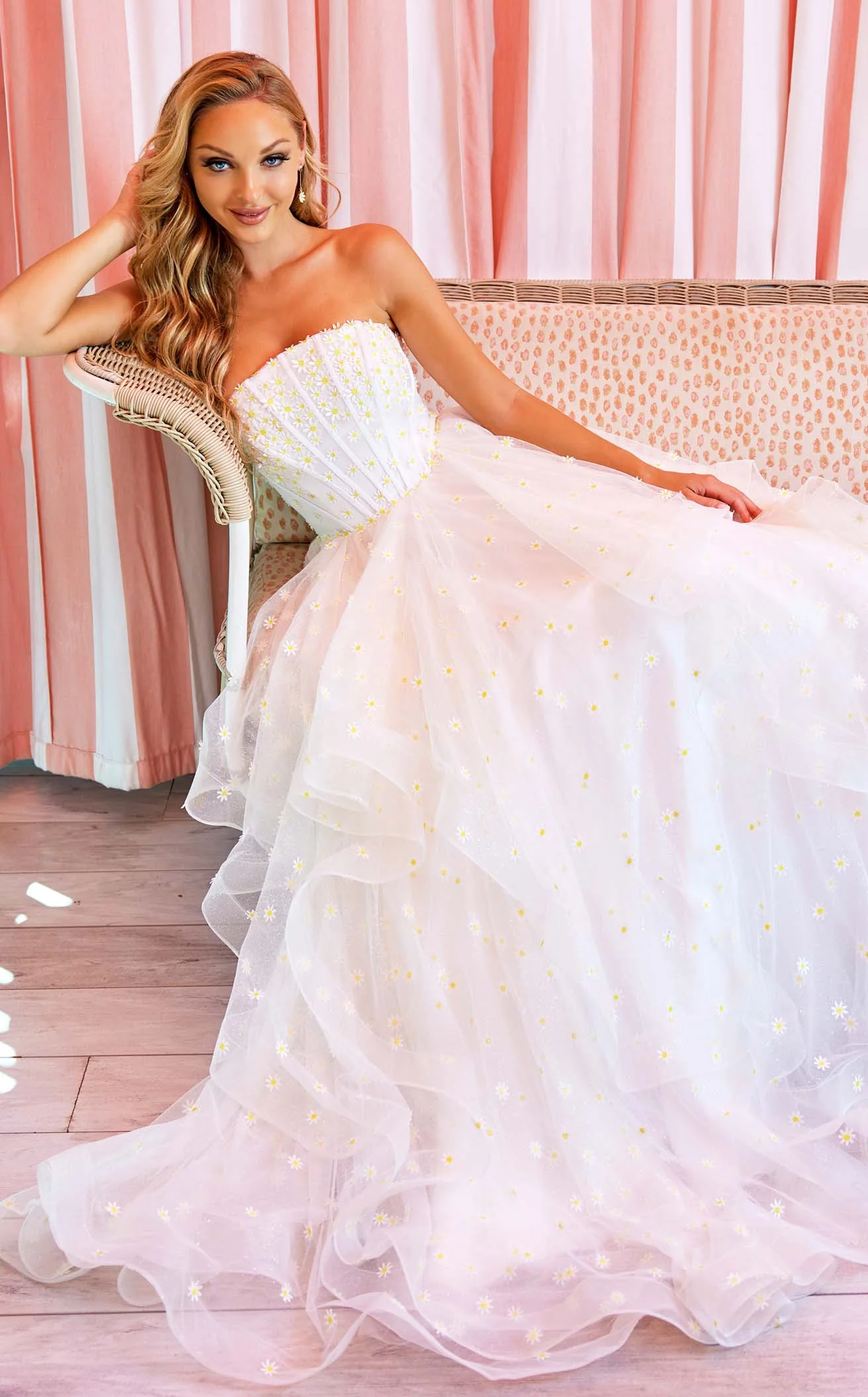 Colette CL2055 Dress - Image 4