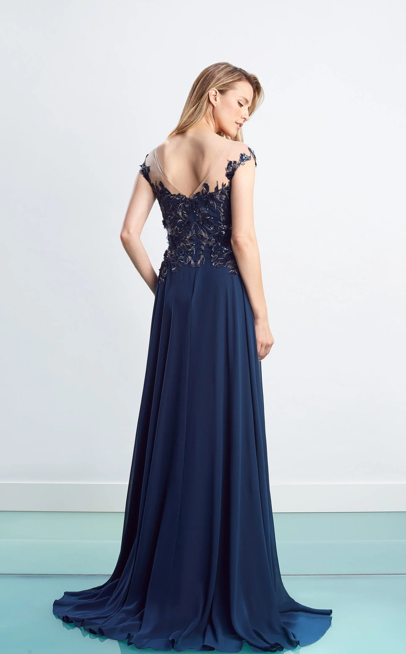 Daymor 1452 Dress - Image 3