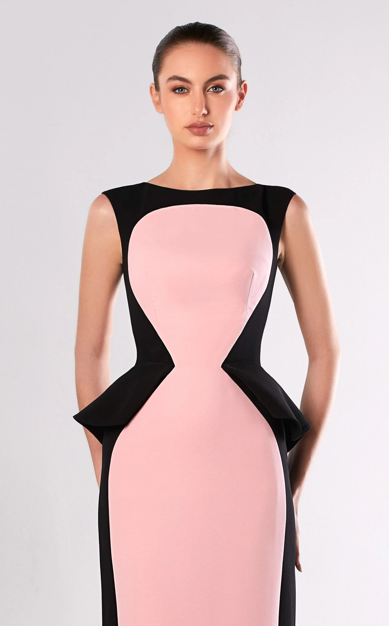 Edward Arsouni Couture FW658 Dress - Image 2