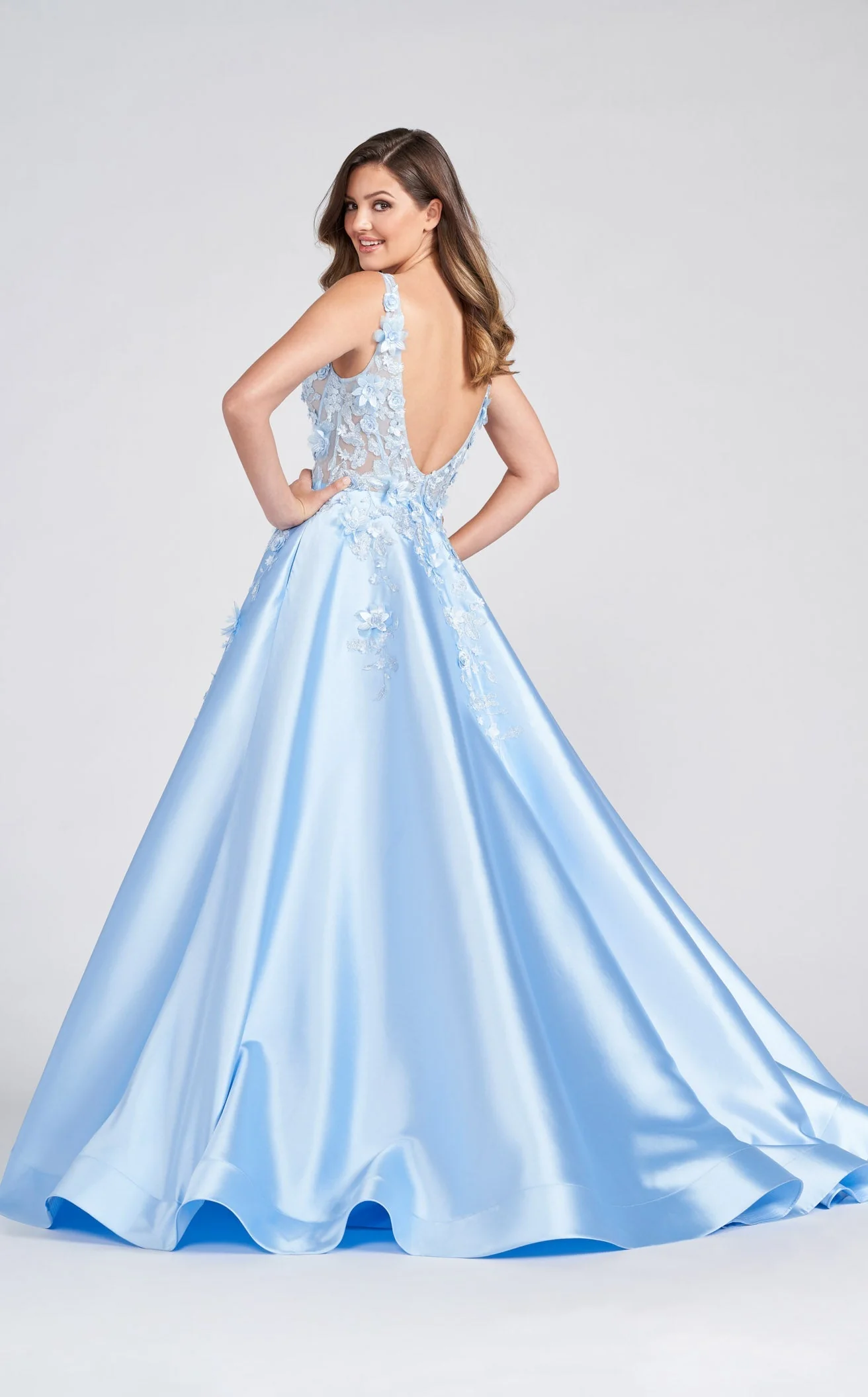 Ellie Wilde EW122036 Dress - Image 2