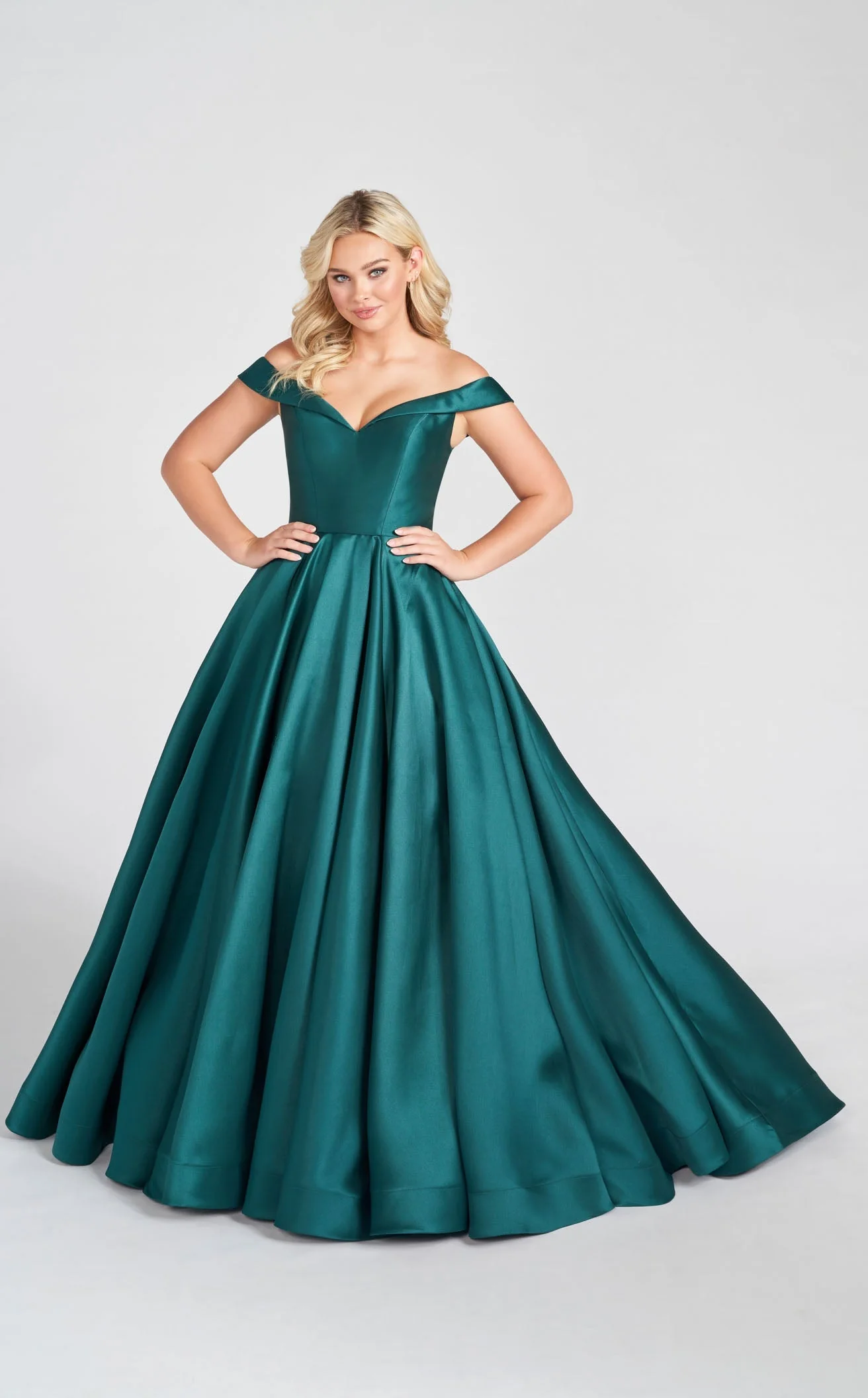 Ellie Wilde EW122090 Dress - Image 2