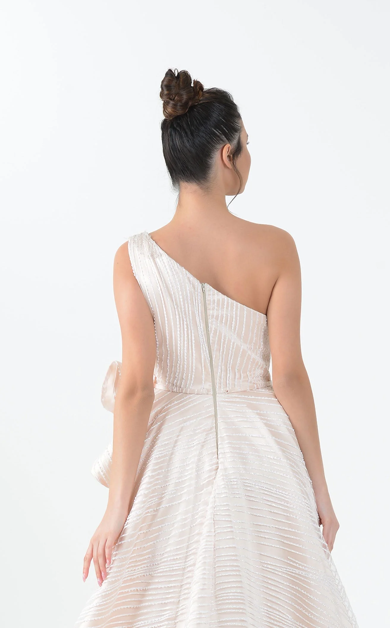 In Couture 5139 Dress - Image 4