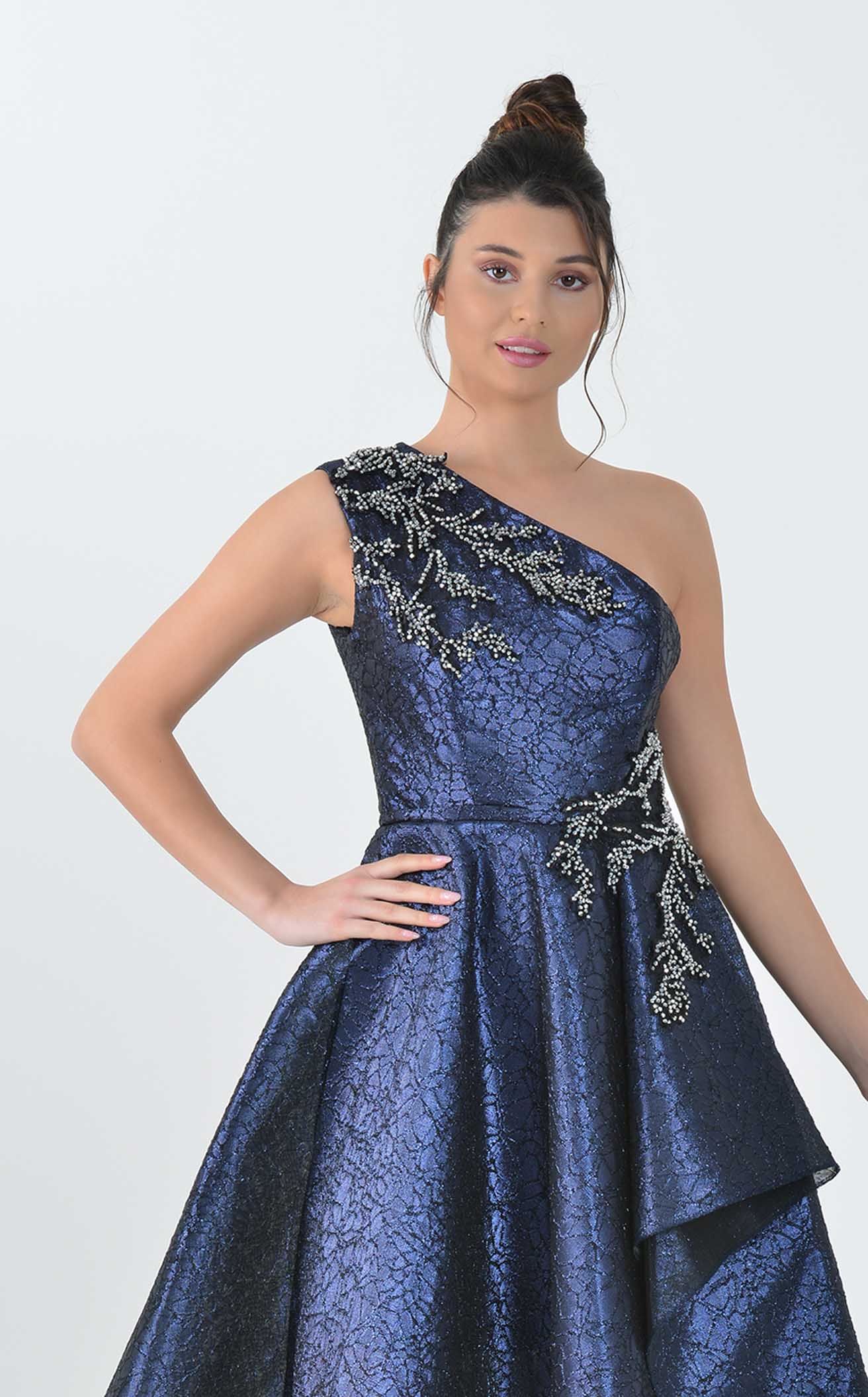 In Couture 5143 Dress - Image 4