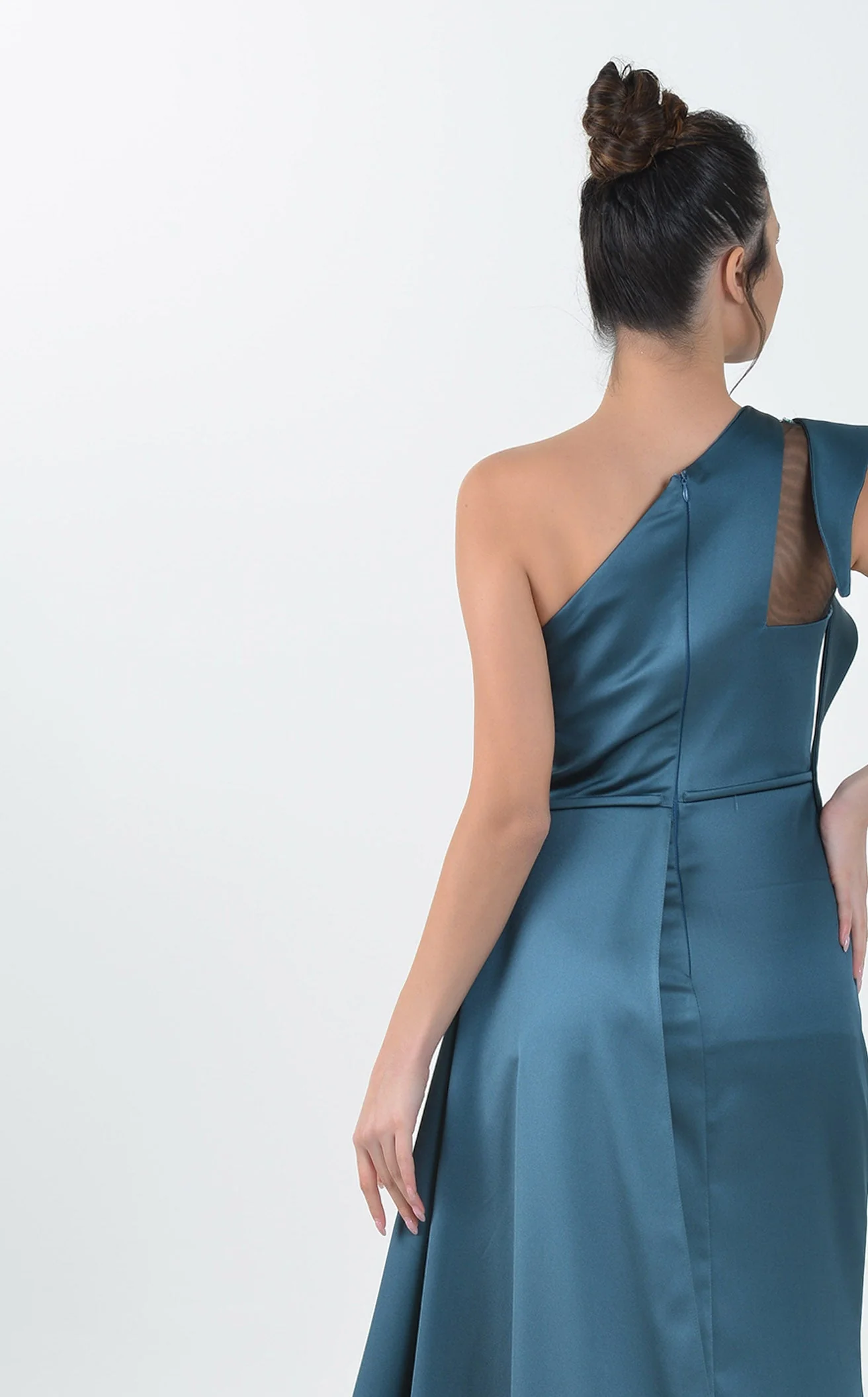 In Couture 5178 Dress - Image 4