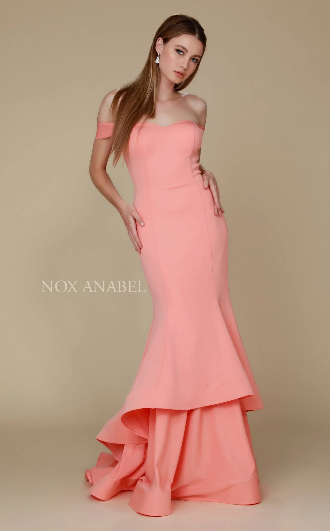 Nox Anabel C028CL Dress