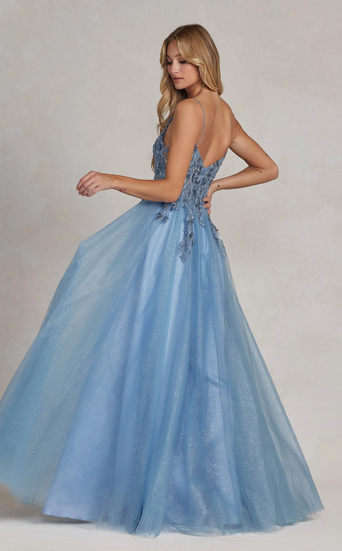 Nox Anabel E1125 Dress - Image 4