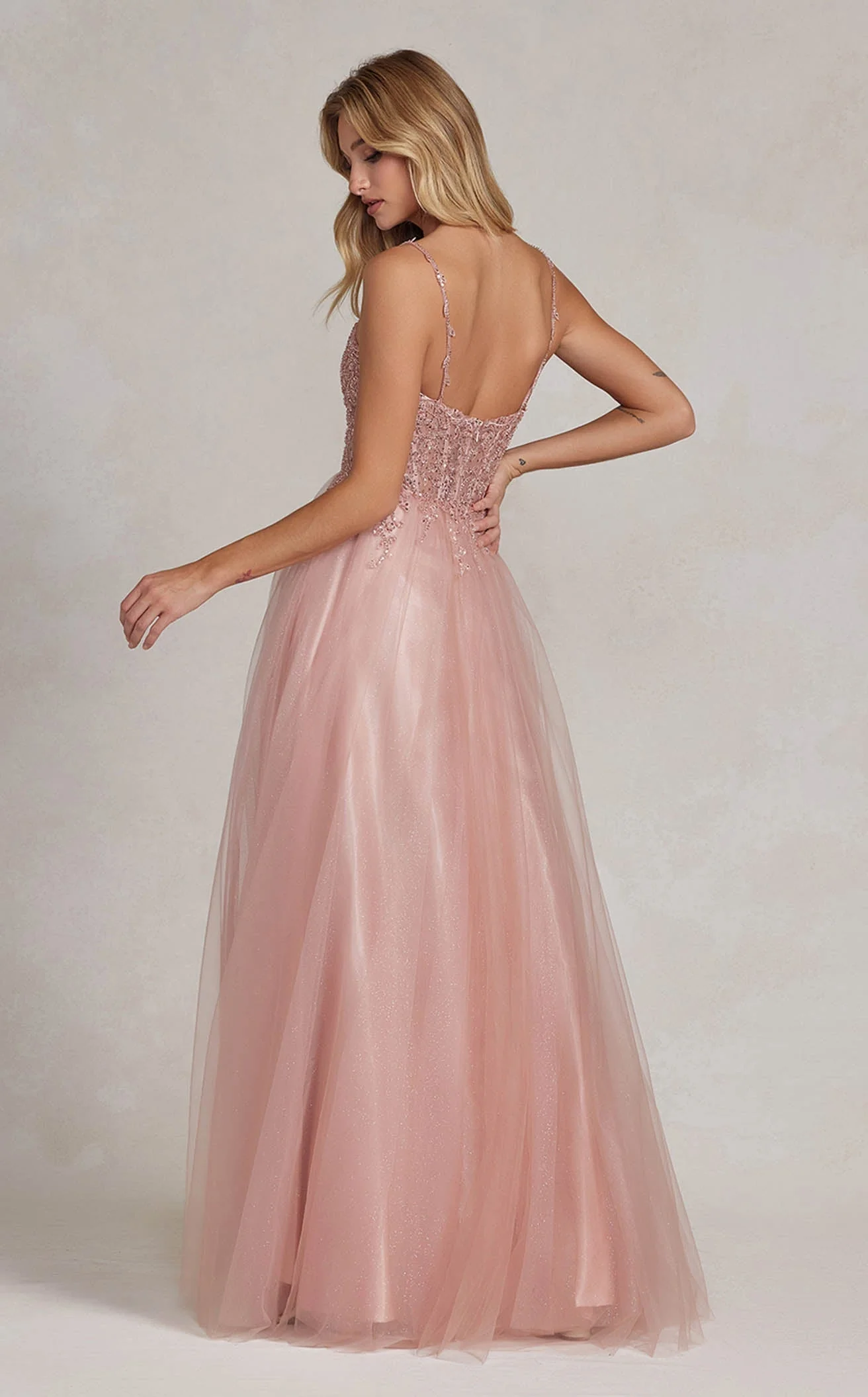Nox Anabel F1086 Dress - Image 3