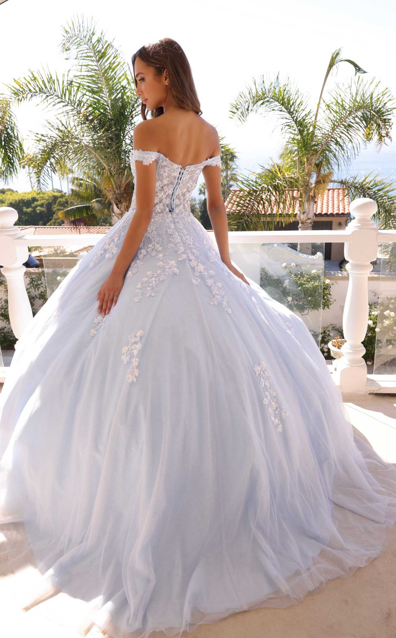 Nox Anabel H1352CL Dress - Image 4