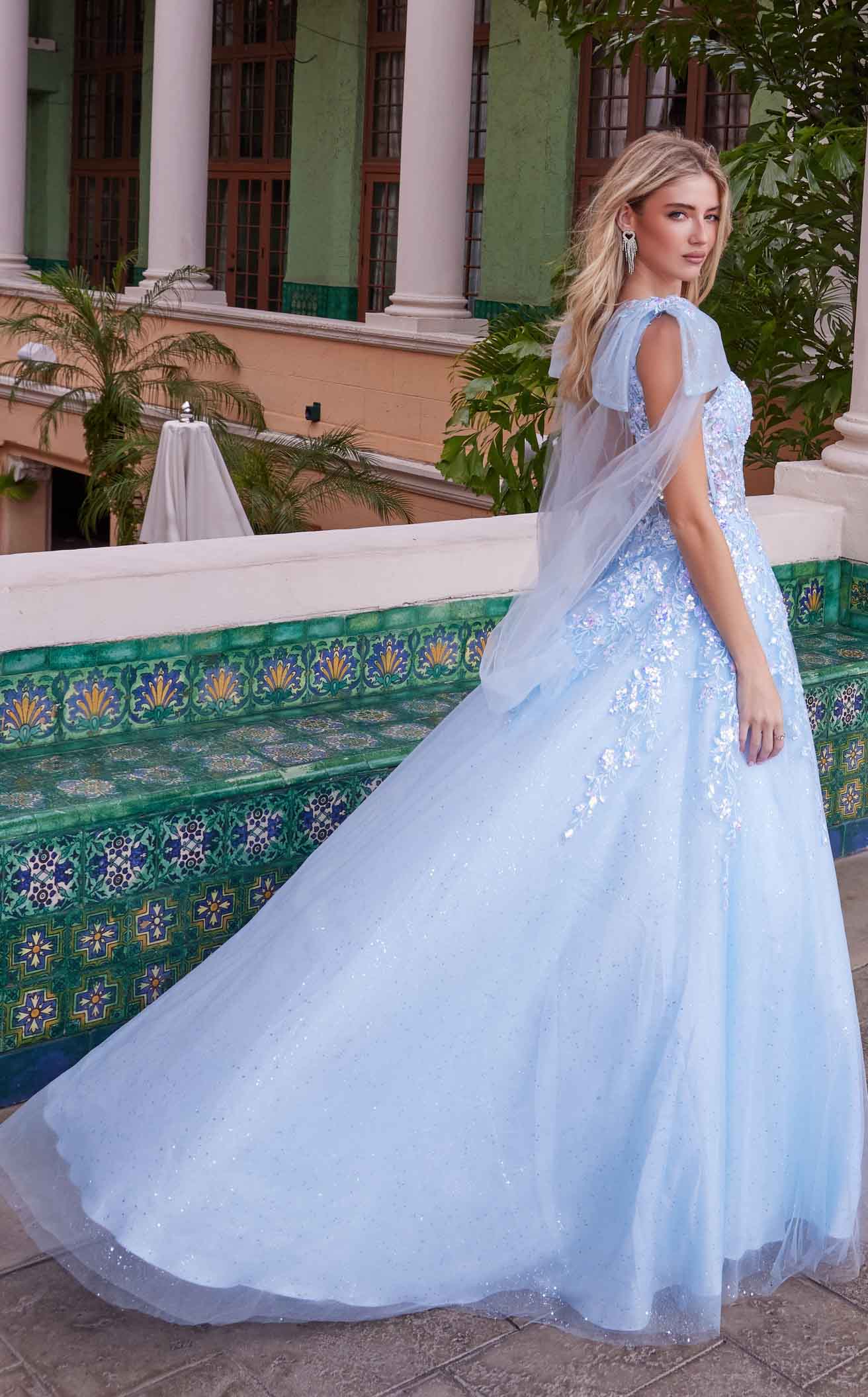 Nox Anabel H1680CL Dress - Image 12
