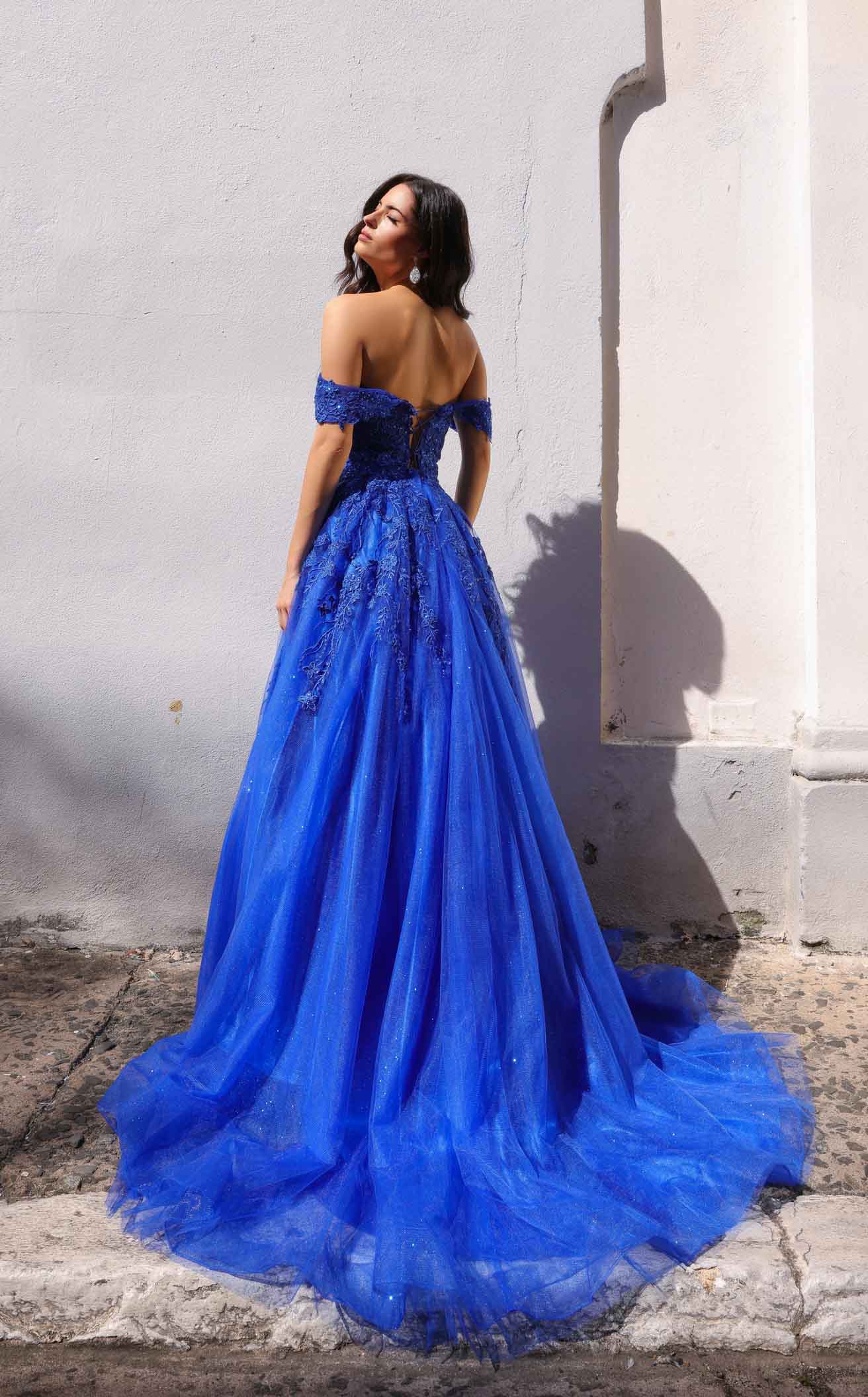 Nox Anabel R1303CL Dress - Image 8