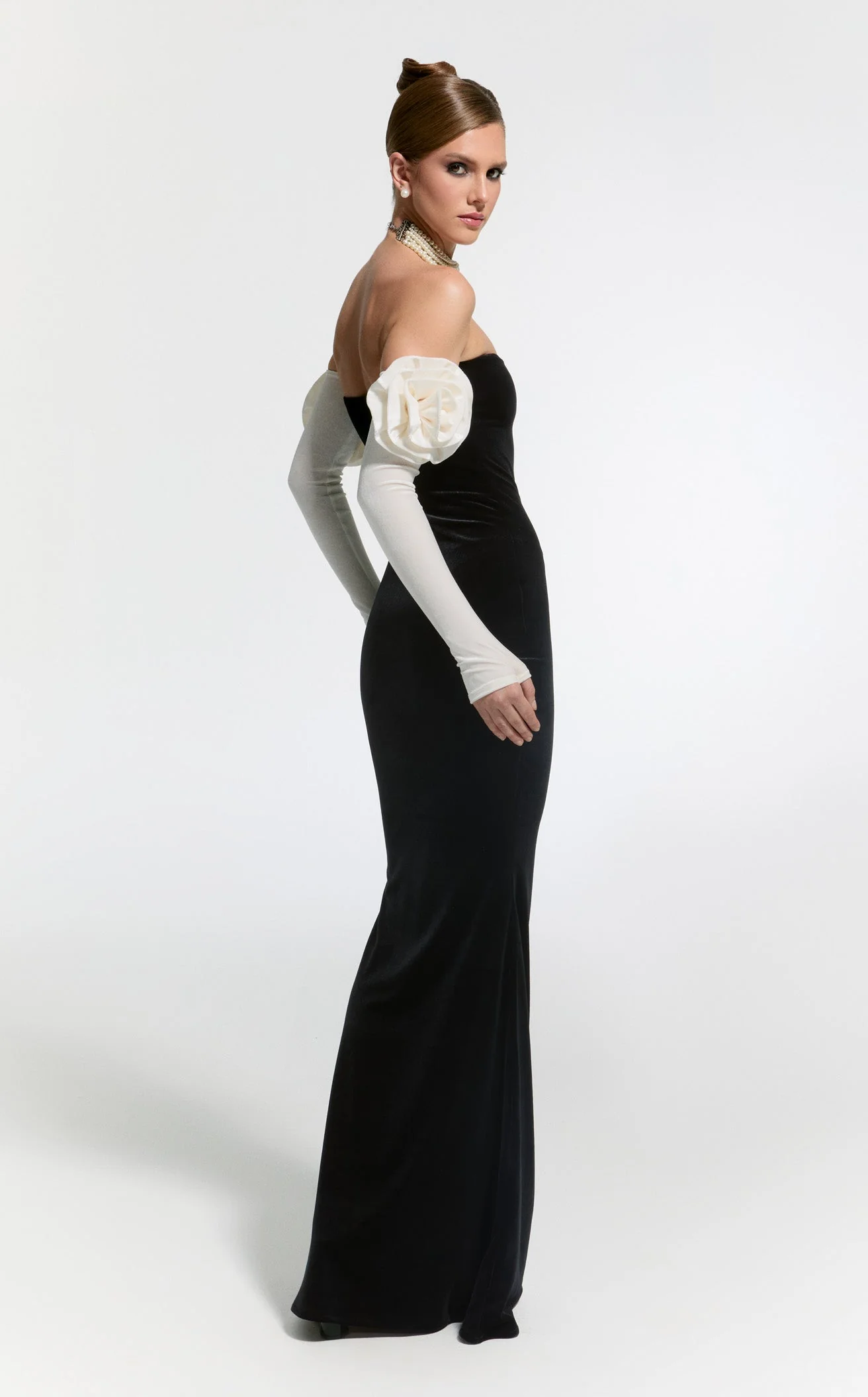 Nur Karaata NKPALACE25CL Dress - Image 10