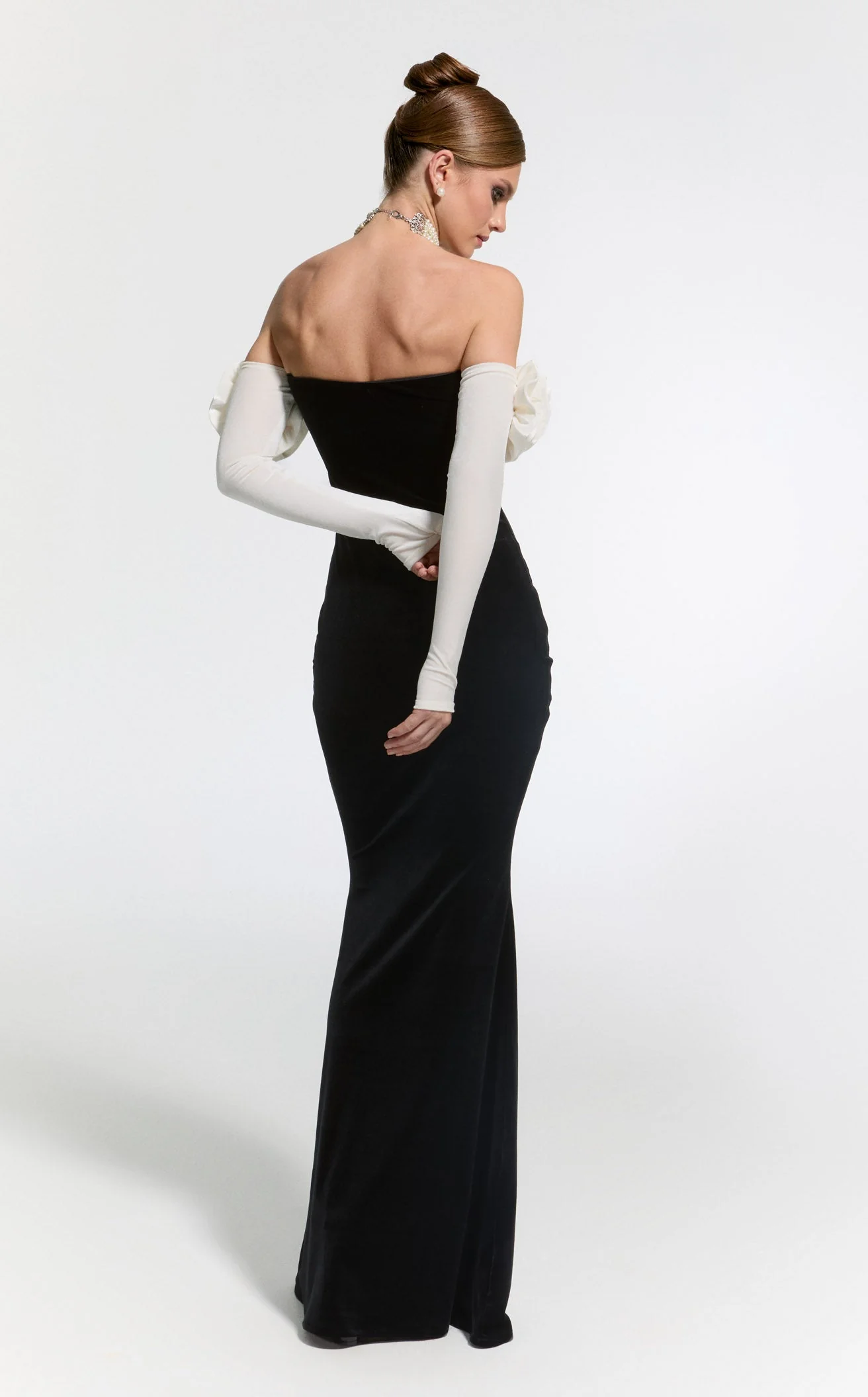 Nur Karaata NKPALACE25CL Dress - Image 11