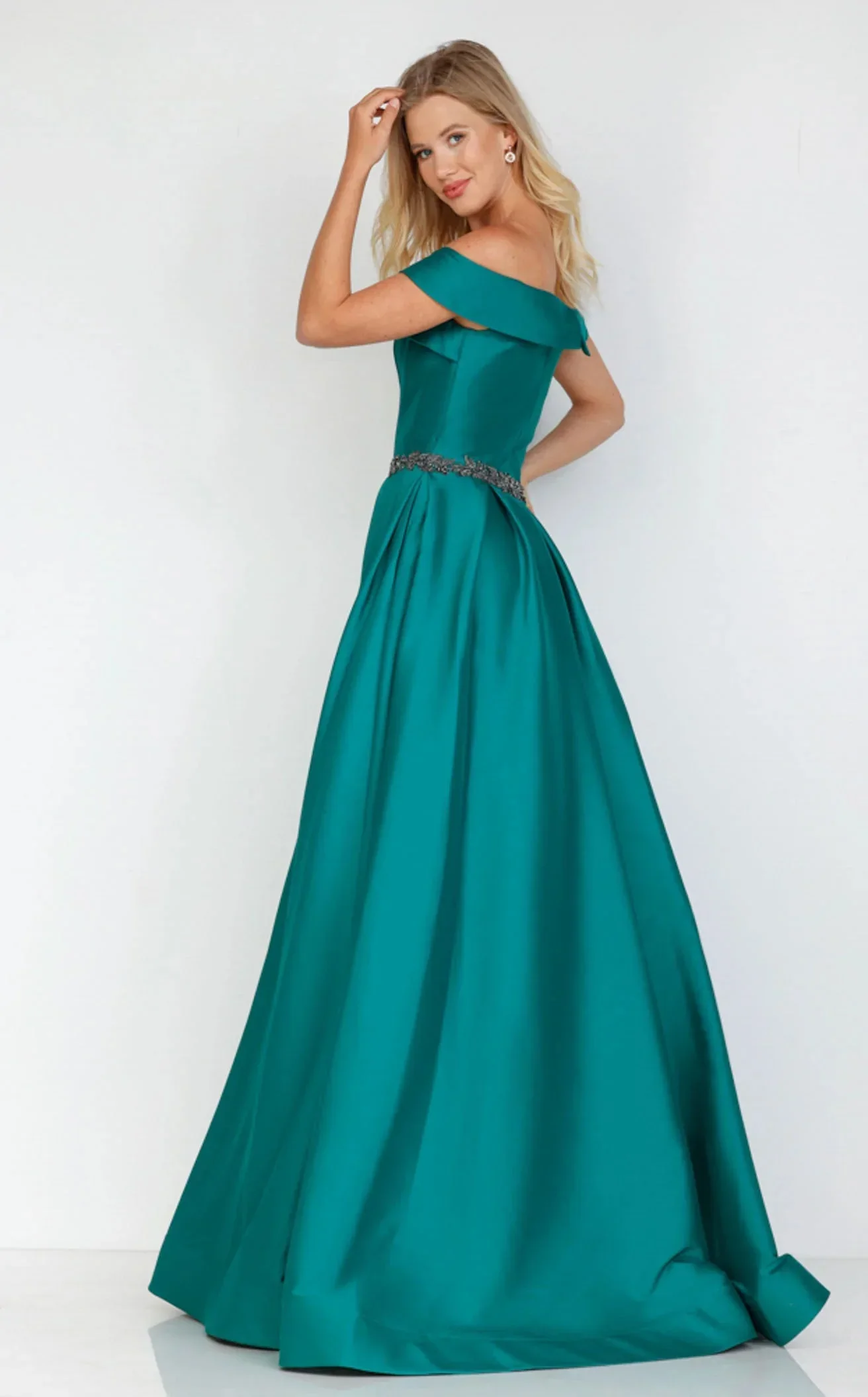 Terani 231M0347 Dress - Image 2