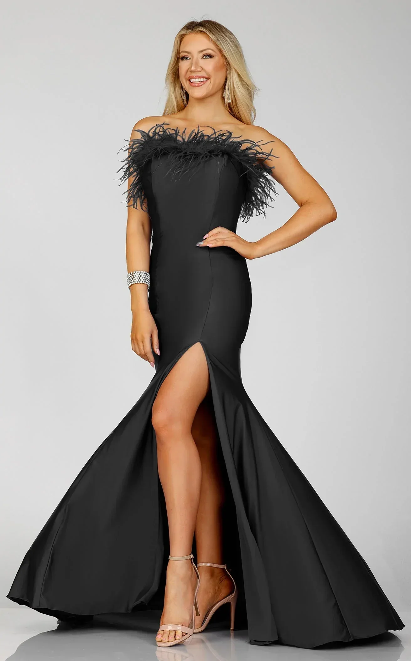 Terani 231P0067CL Dress
